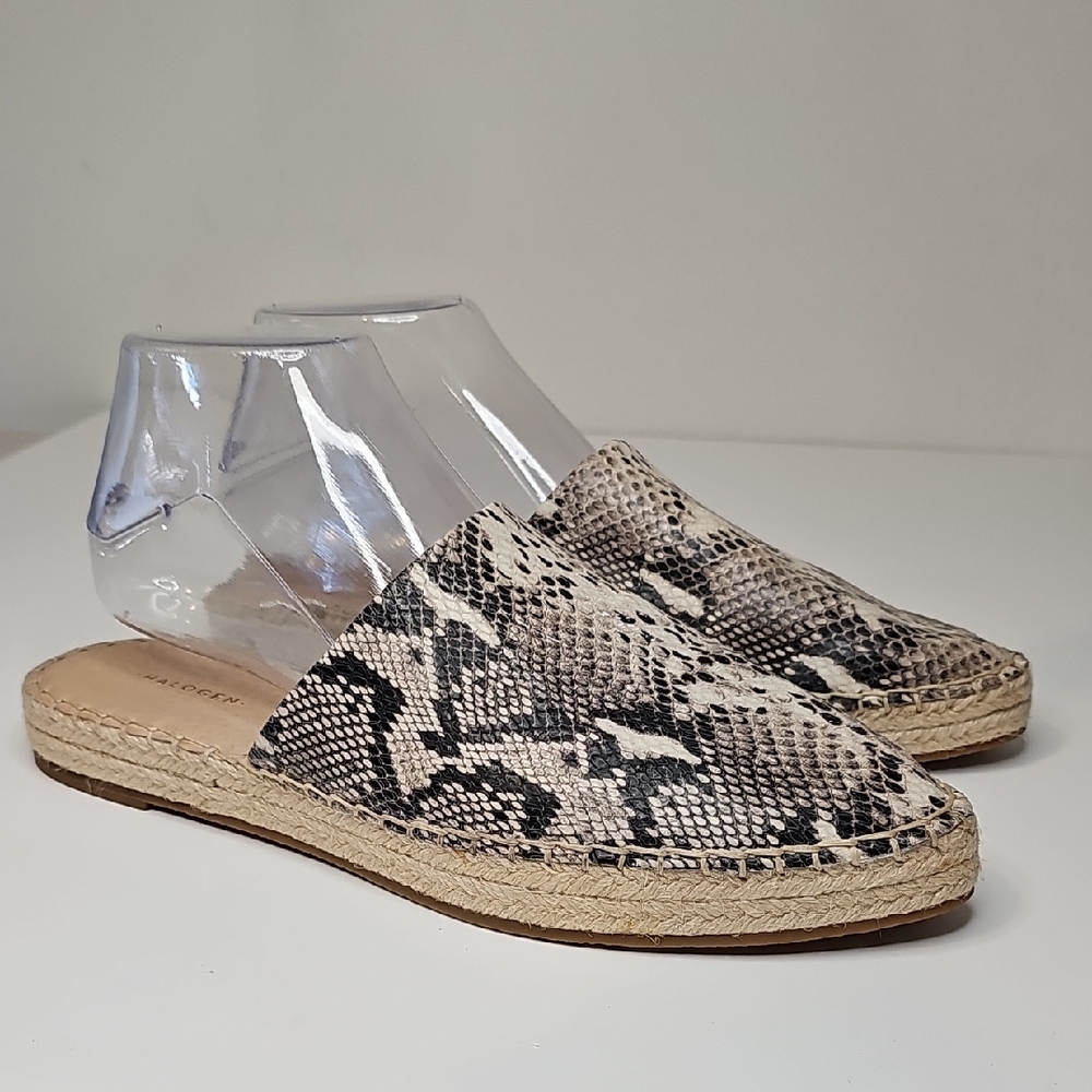 Halogen Women's Snake Printโ Espadrille Mules Size 9